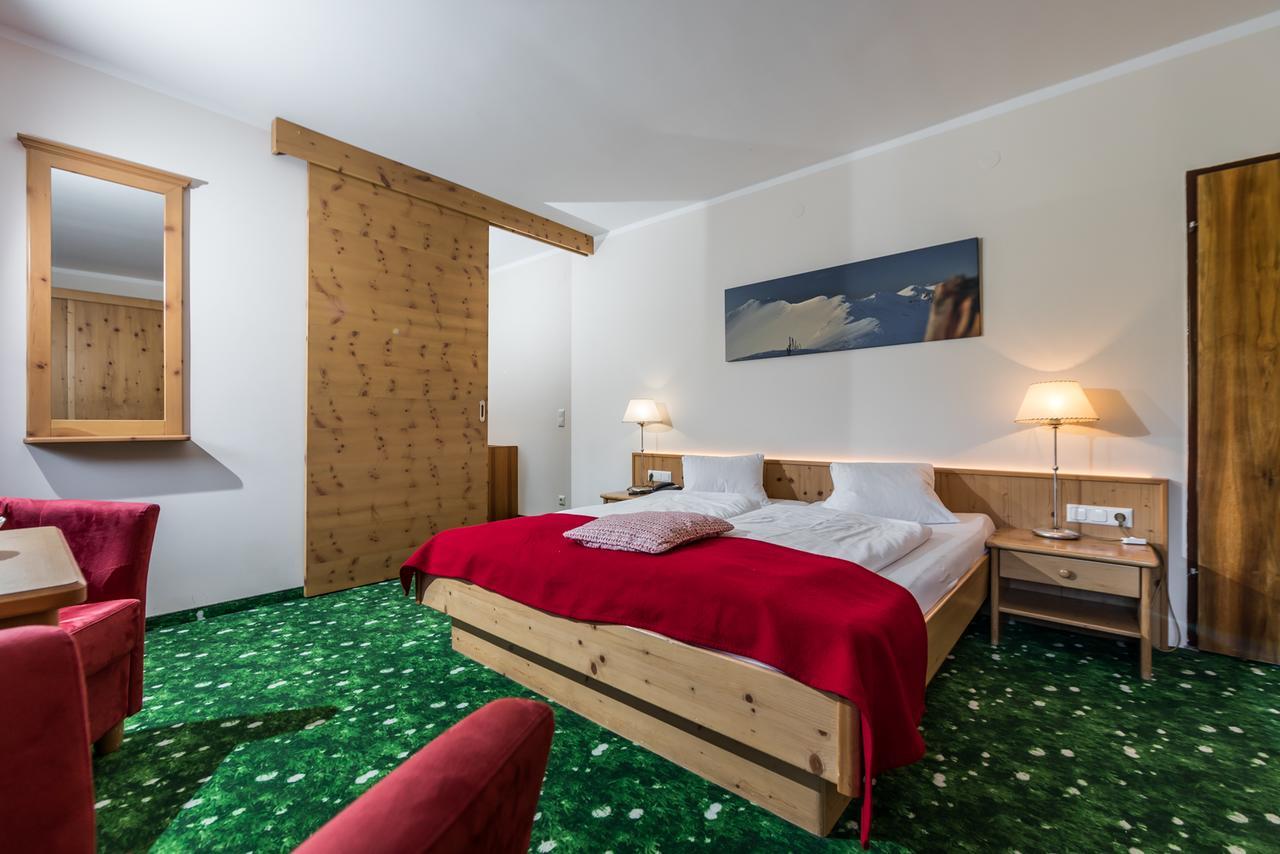 Patergassen Heidi-Hotel Falkertsee - Kinderhotel المظهر الخارجي الصورة